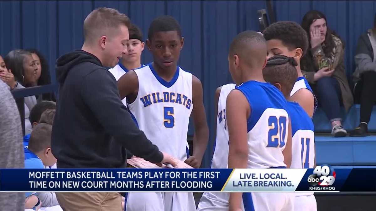 Moffett basketball teams play first game at home since flood