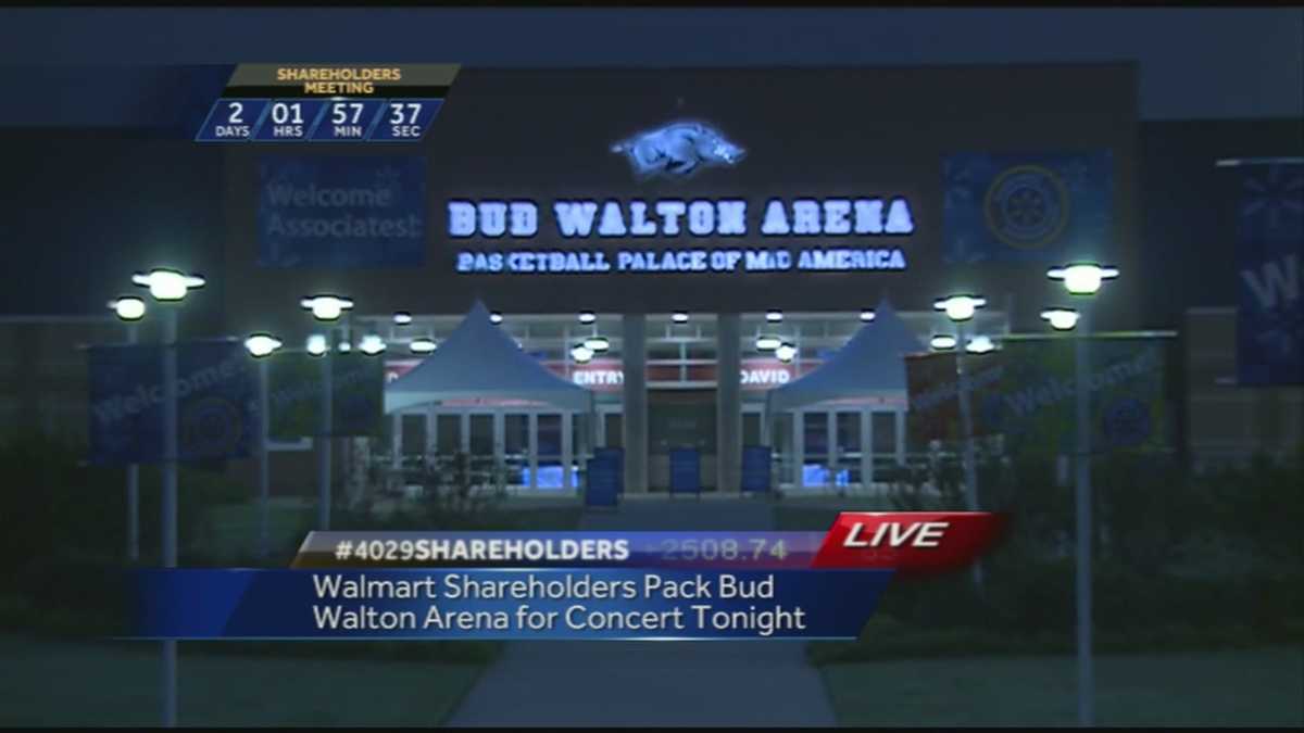 Closed concert at Bud walton arena for Walmart Shareholders tonight