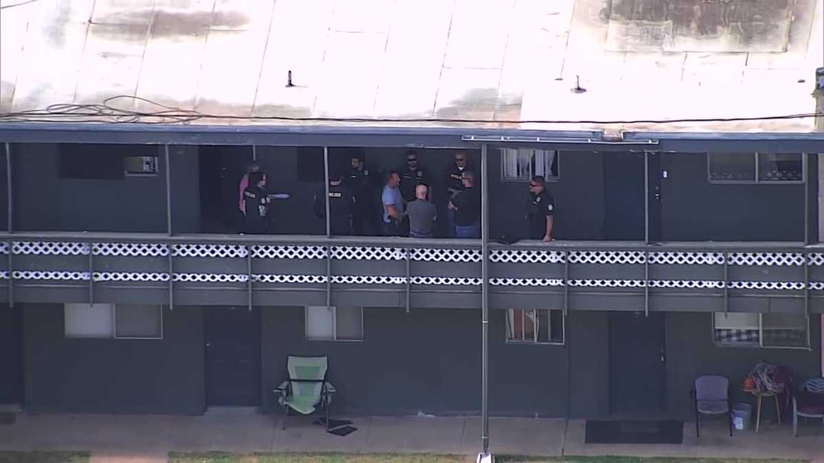 Police investigate after shots fired at Midwest City apartment - KOCO