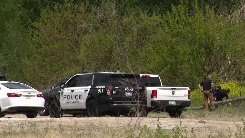 Police investigating after human skeletal remains found in Council Bluffs