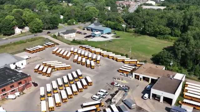 Two metro school districts battle bus driver shortage - Vimarsana News