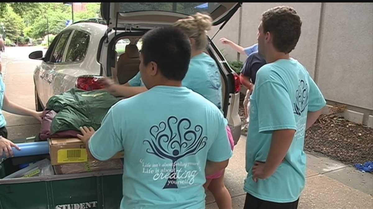 Creighton University historic freshman class with attentive
