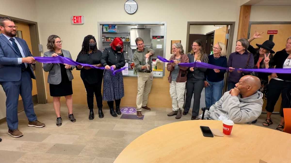 COTS dedicates new kitchen to longtime social worker