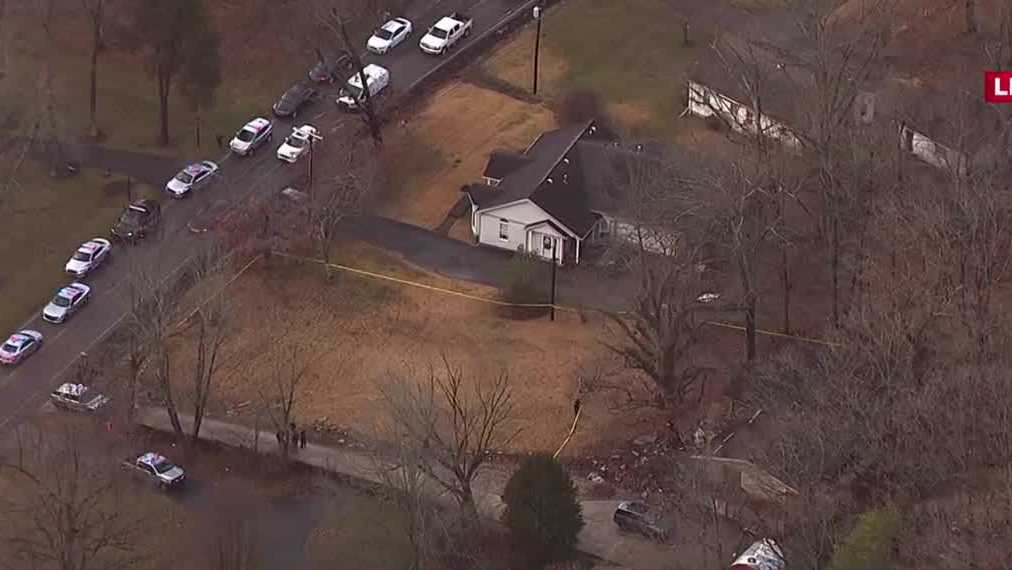 Man dead after shooting in southwest Louisville, police say