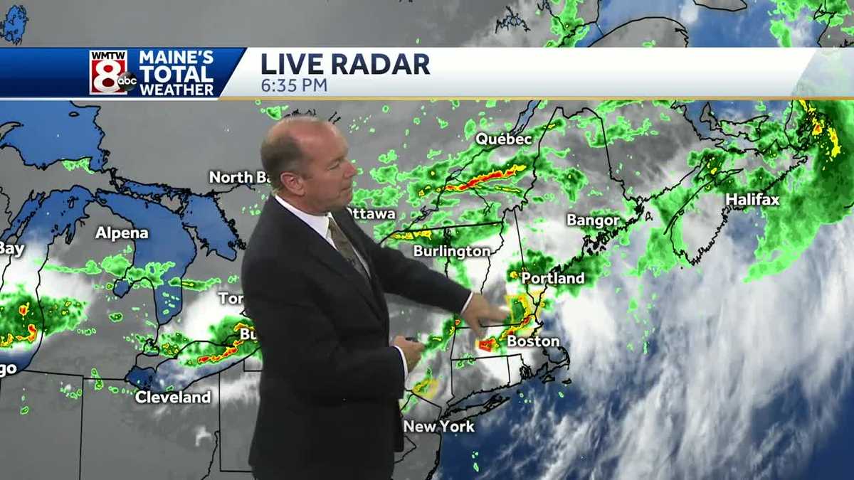 Roger continues to track the evening storms. Check out his latest forecast!