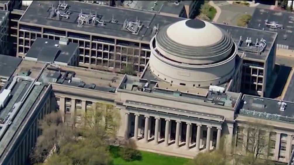 Massachusetts Institute of Technology to waive tuition for families making less than $200,000