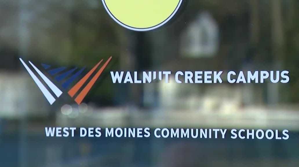 West Des Moines holding forum on alternative education in wake of Walnut Creek closure