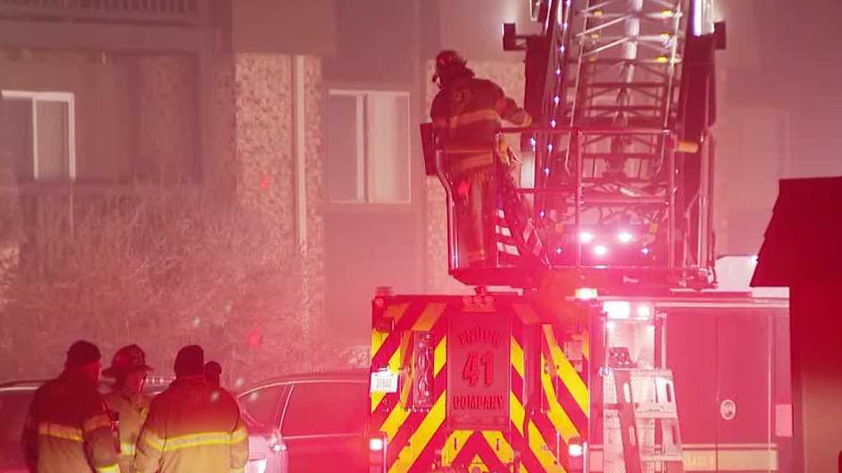 Omaha apartment building fire: Residents displaced - KETV
