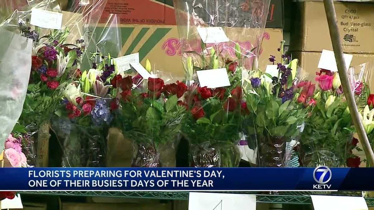 Busy day for florists, 18,000 roses sold at Piccolo's