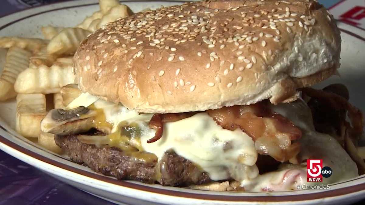 Weekly Burger Special - PAPA JOE'S HUMBLE KITCHEN