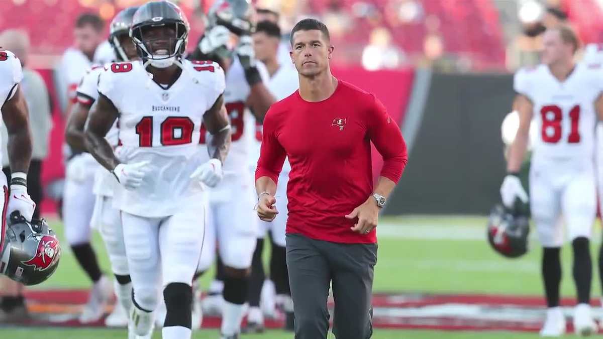 Who is Dave Canales, the new Tampa Bay Buccaneers offensive coordinator?