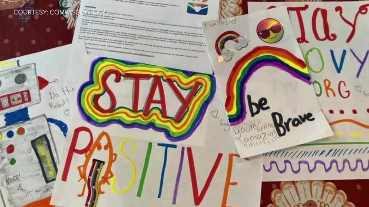 A nonprofit is trying to lift strangers' spirits through handwritten ...