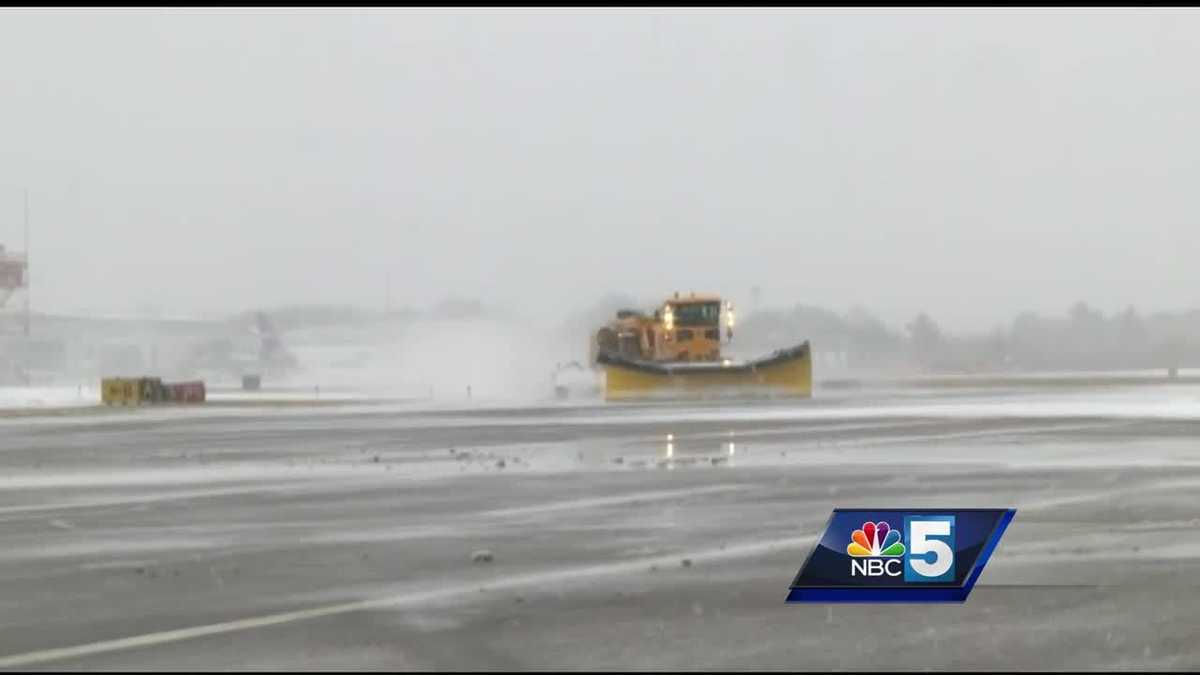 VTrans, Burlington Airport prepares for snowstorm