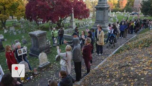 Hundreds Of People Line Up To Place 'I Voted' Stickers On Susan B ...