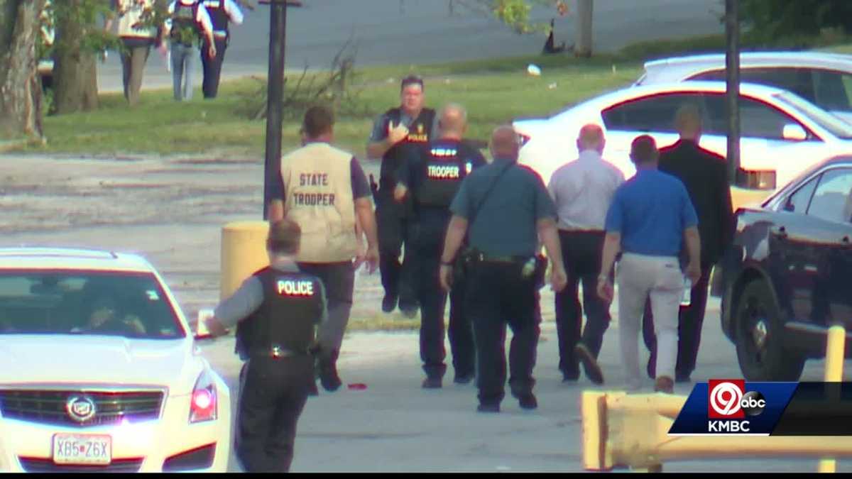 Kansas City police officer critically wounded in shooting Thursday ...