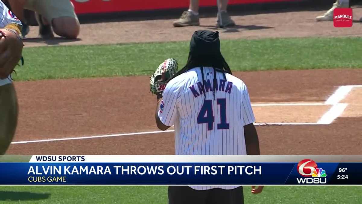 Saints star Alvin Kamara throws first pitch at Chicago Cubs game