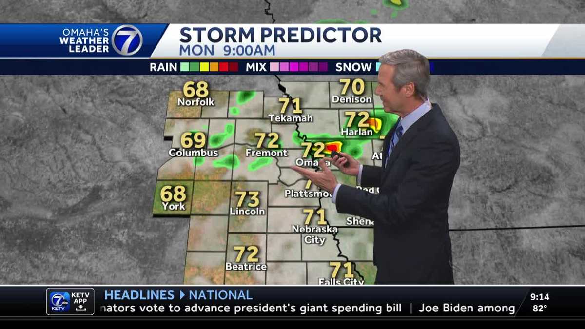 A chance of rain early Monday in Omaha with a few showers - KETV