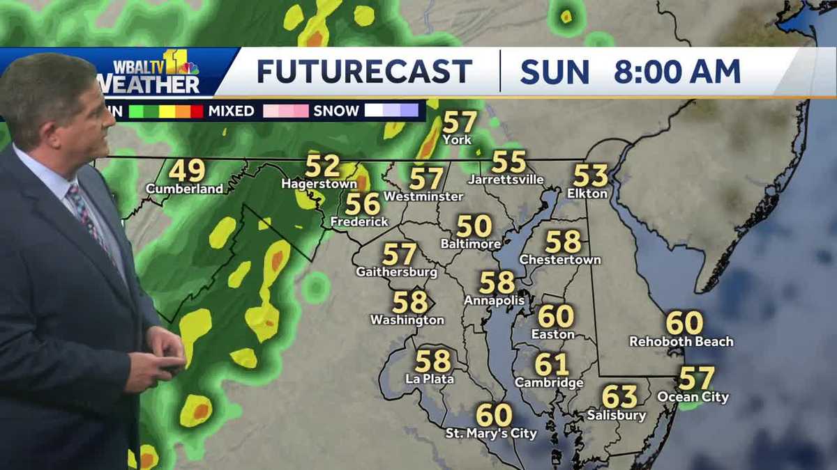 Mostly cloudy on Saturday night before a rainy Sunday