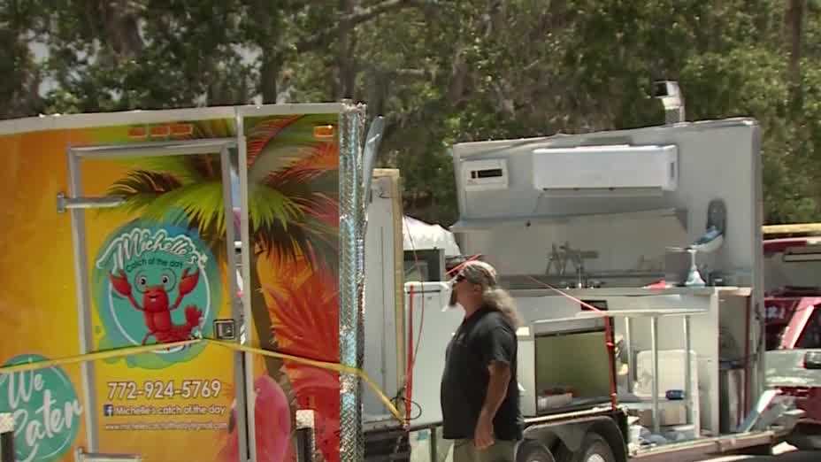 Food truck explodes at Florida seafood festival, injures person