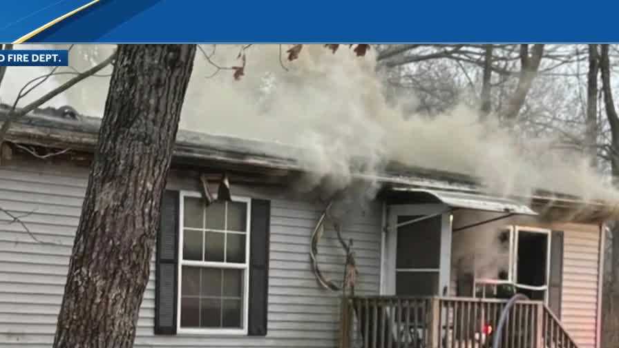 Woman hospitalized, cats dead after fire in Hampton