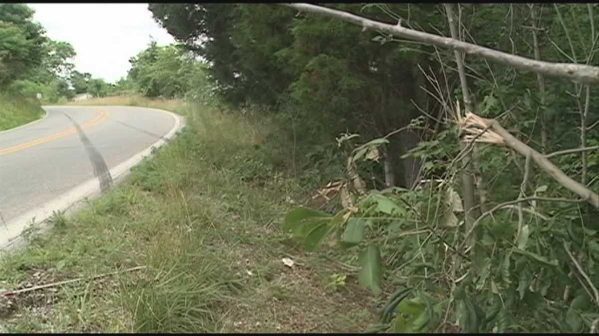 Family, friends gather to remember teens killed in Salem crash