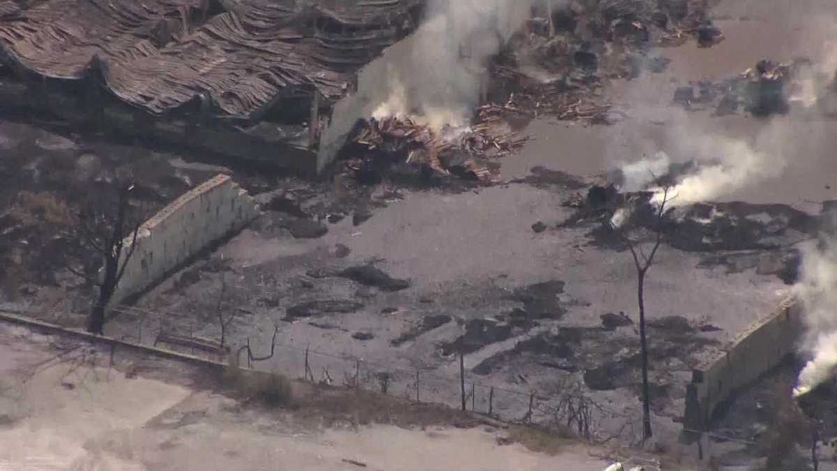 NewsChopper 9 video shows aftermath of 4-alarm fire