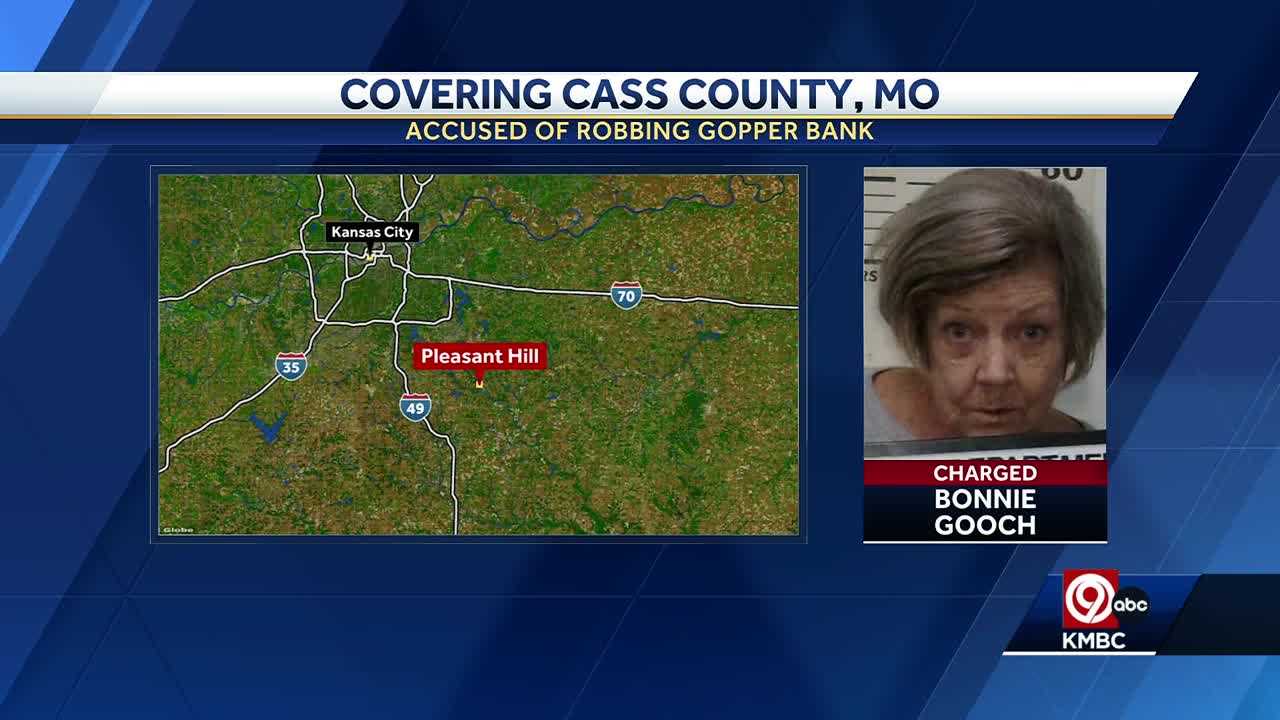 78-year-old woman accused of robbing Missouri bank back in court - Vimarsana News