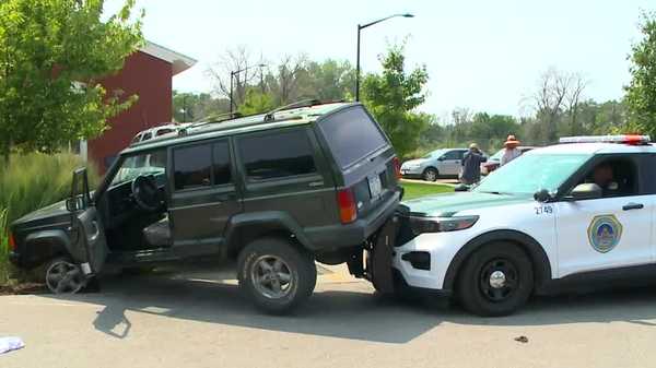 man arrested after high-speed chase goes from indianola to des moines