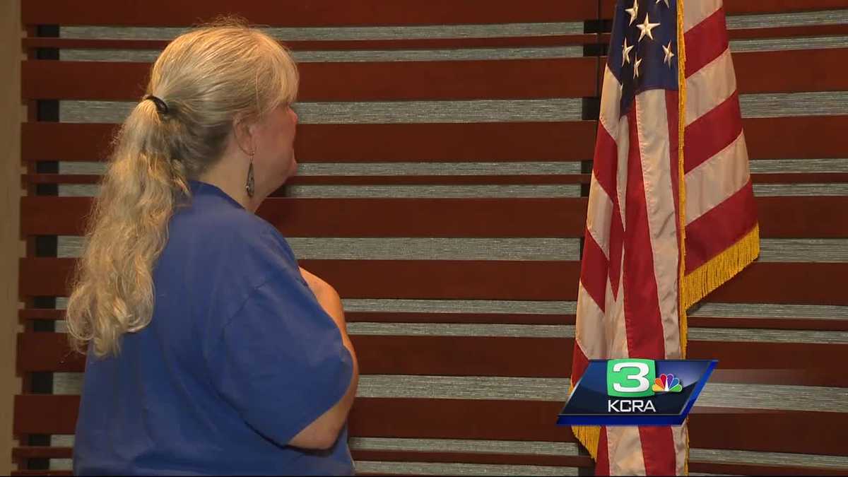 Solano Co. official adds extra word to end of Pledge of Allegiance