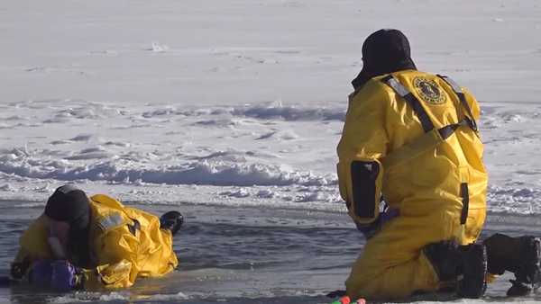 eastern iowa fire department trains high school students in ice rescue