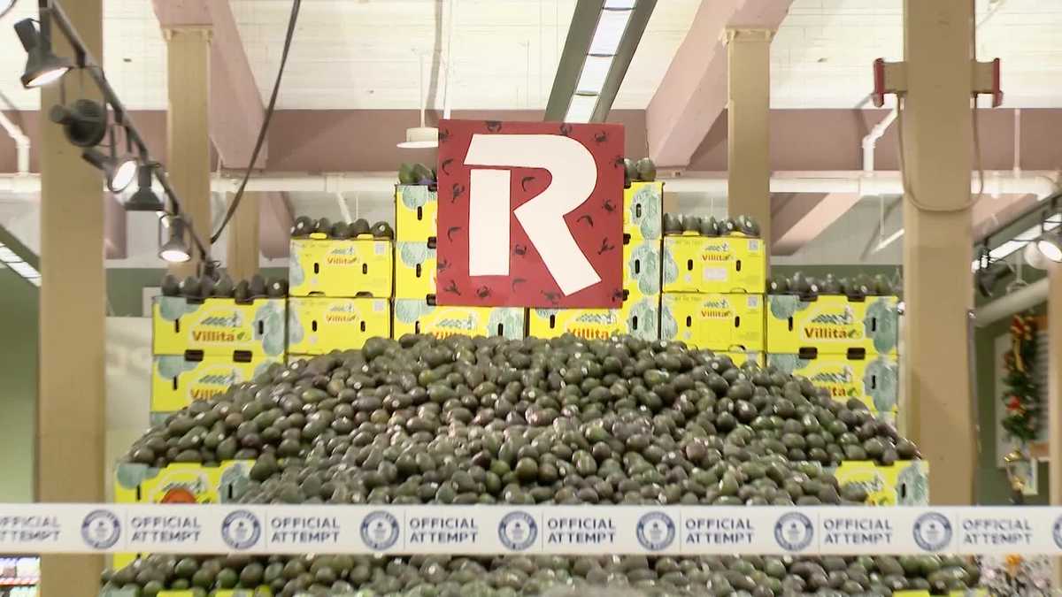 Rouses breaks Guinness World Record with avocado display
