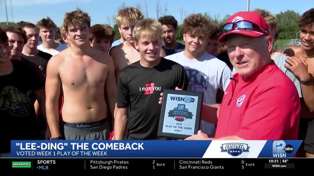 Homestead QB takes home Week 1 Play of the Week plaque