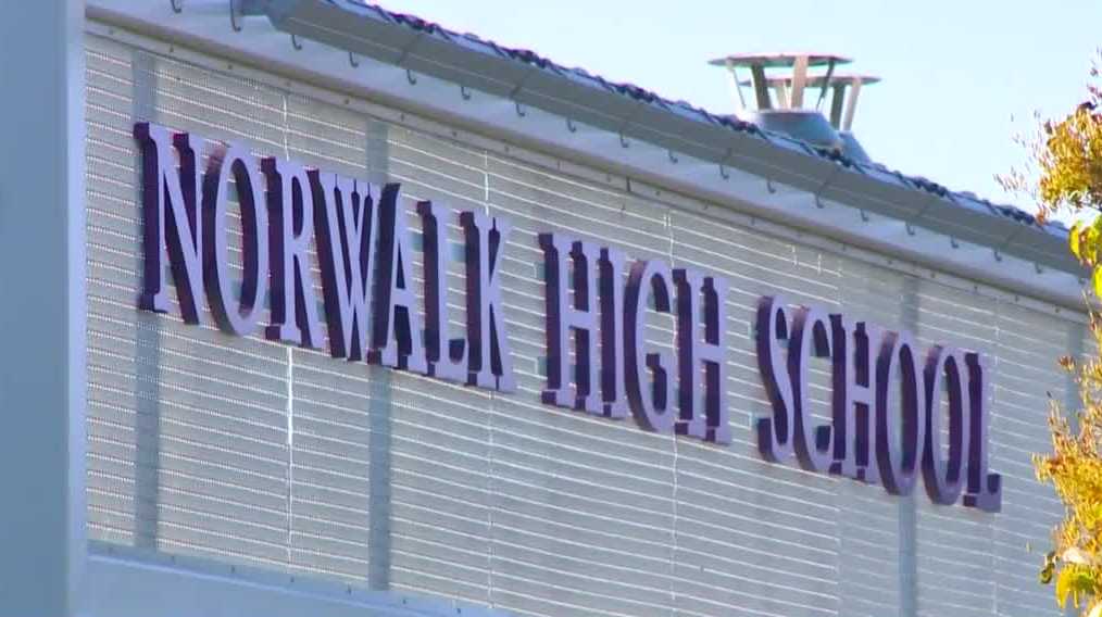 Tensions high in Norwalk schools ahead of 'back the blue' event