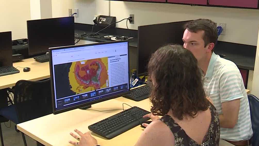 UNE student maps what risks Maine's lighthouses face from storm damage