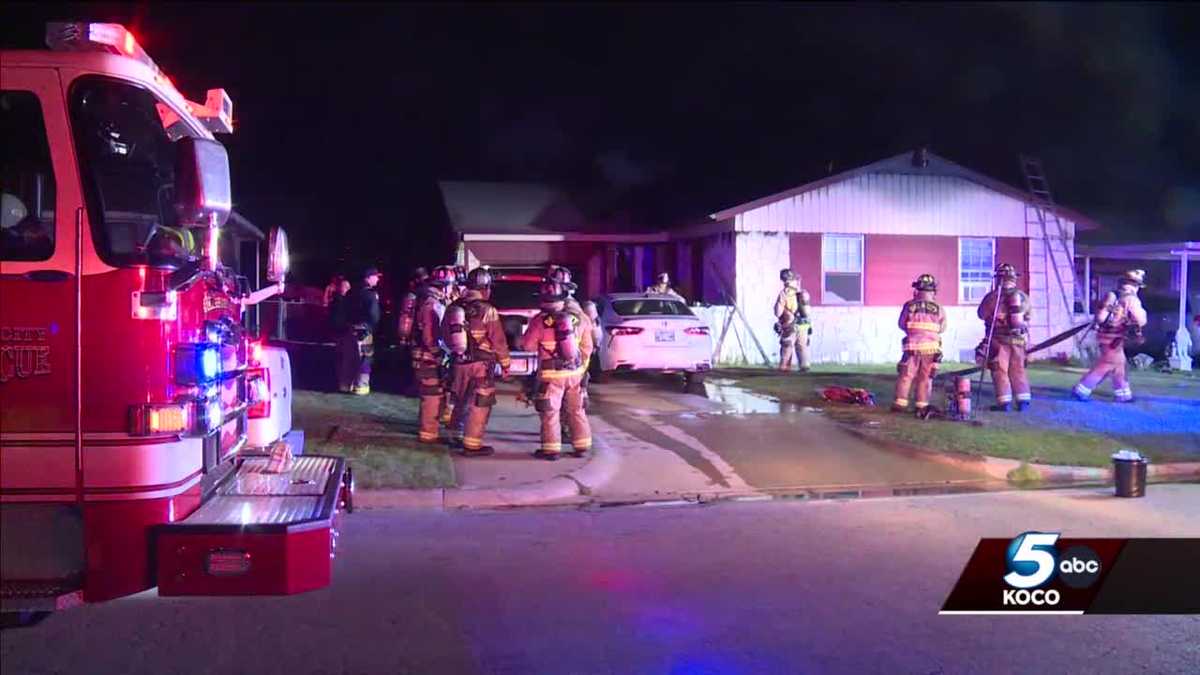 Oklahoma City family, pets escape overnight house fire
