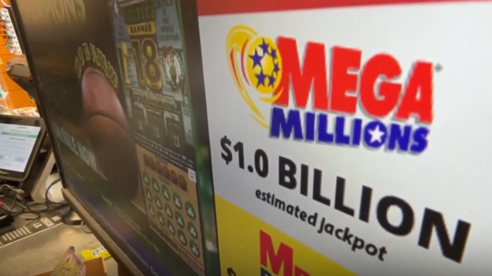 At $1 billion, Mega Millions is drawing the seventh largest drawing in ...