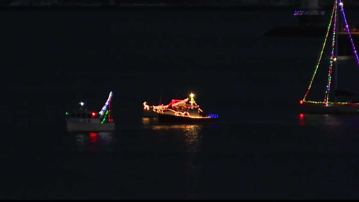 Annual boat parade of lights kicks off in Casco Bay