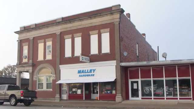 Keota hardware store closing after decades in business