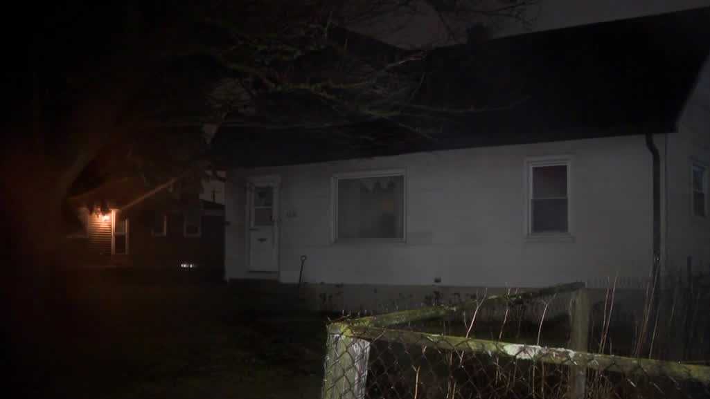 61-year-old man found dead after Greenfield fire - WISN