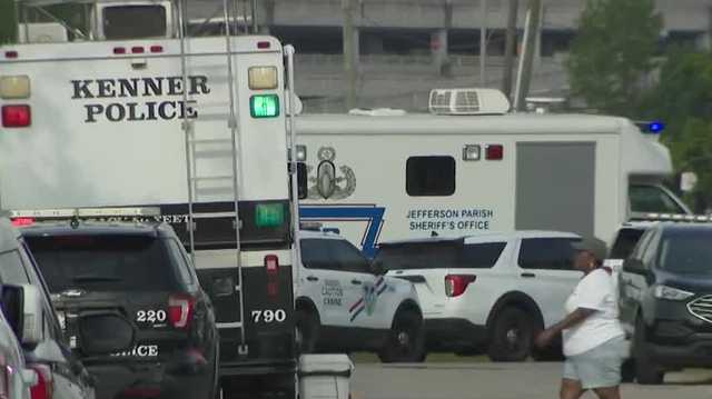 Man shoots and injures 3 police officers and 2 others in New Orleans suburb - Vimarsana News