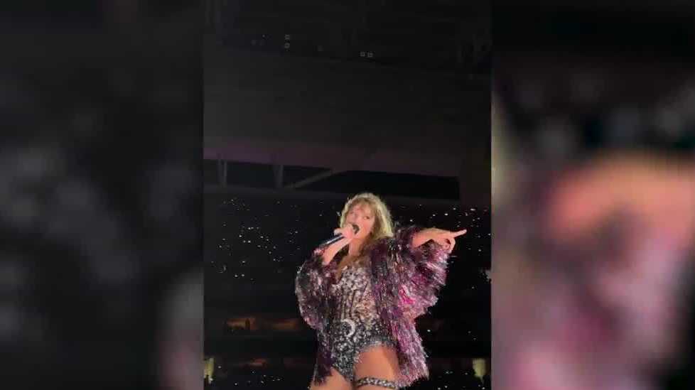 Taylor Swift fans in Florida go viral