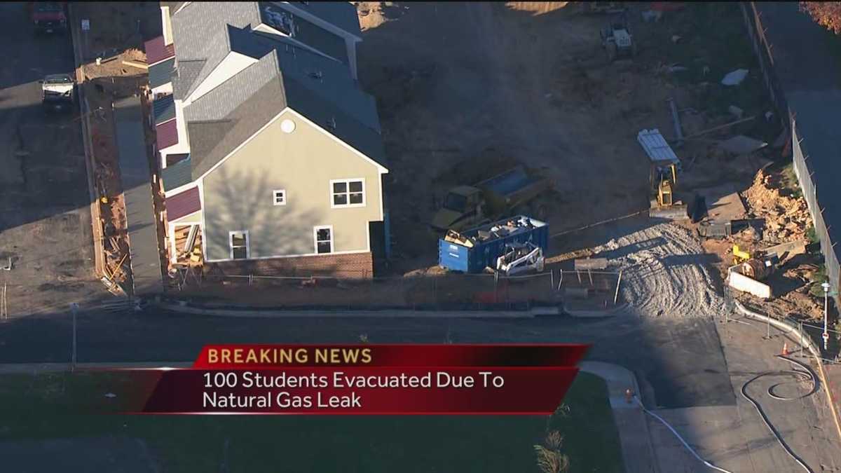 Crews checking on natural gas line break