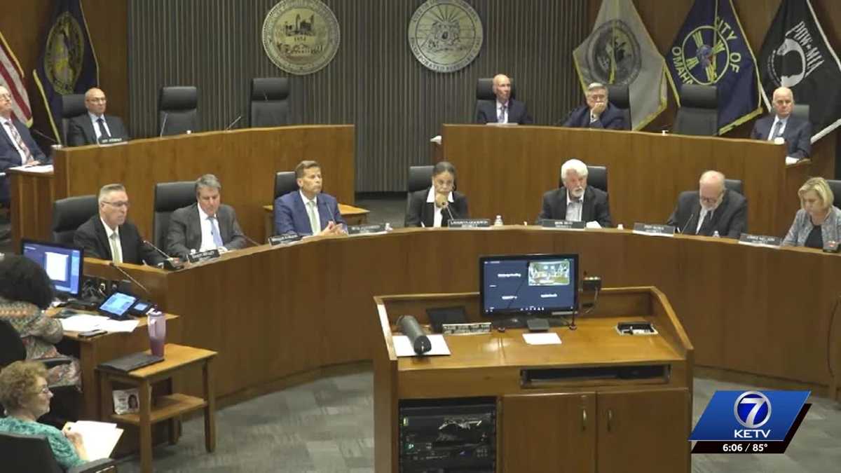 Omaha nonprofit no longer funded as council approves 2027 budget; funds moved to food bank