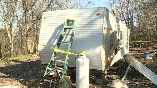 Propane tank explosion destroys trailer