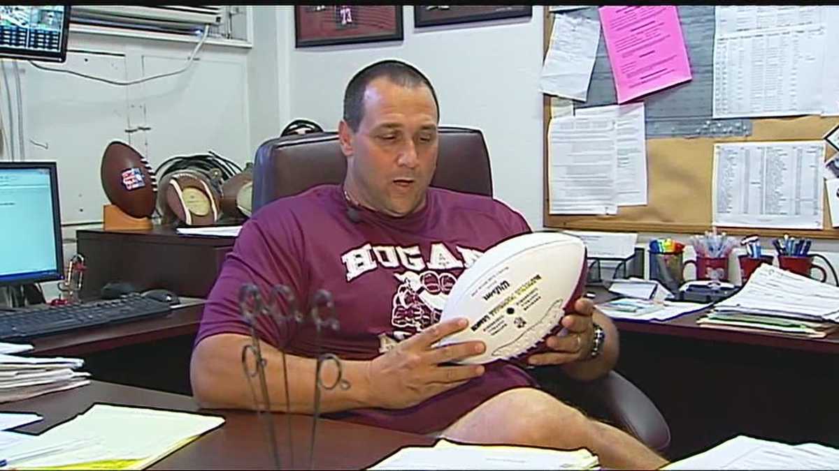 Longtime coach's message sinks in at Hogan Prep