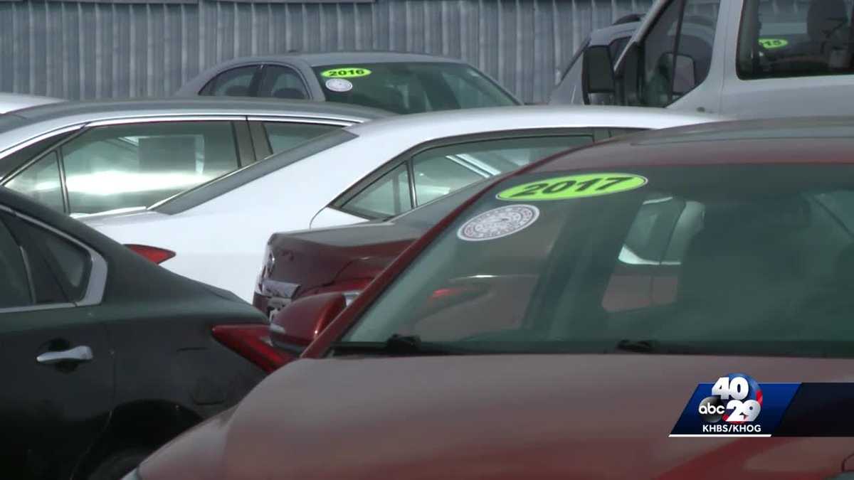 Fort Smith car dealership prepares for possible hail
