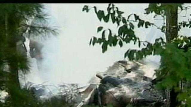 1 dead, 2 injured in Falmouth plane crash