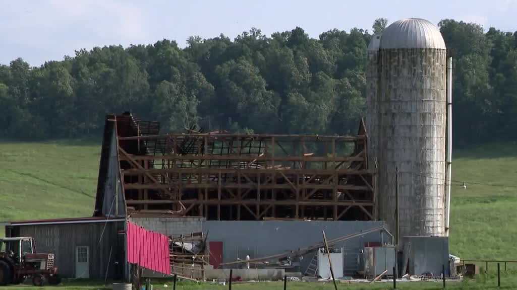 Hart County residents thankful to make it out safely after EF-2 tornado touches down