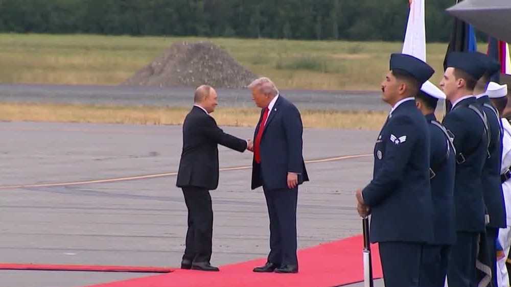 'Nothing to go back to': Nebraska Ukrainian community, advocates react to historic Trump-Putin summit