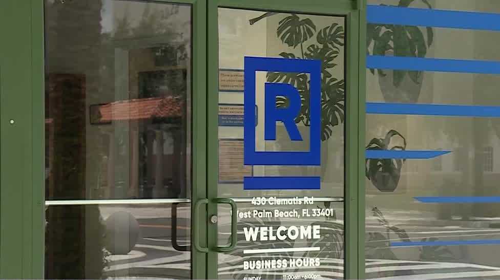 West Palm Beach prohibits more medical marijuana dispensaries - Vimarsana News